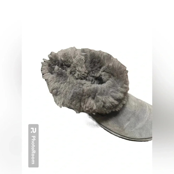 UGG  Australia Naiyah Charcoal Boot Lace Up Shearling  ( 1020144W ) Wmns… - Picture 8 of 11